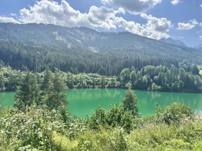 jezioro po drodze